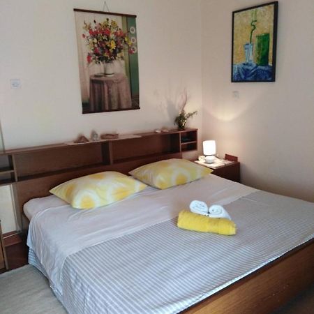 Вилла Pero Apartman Сукошан Экстерьер фото